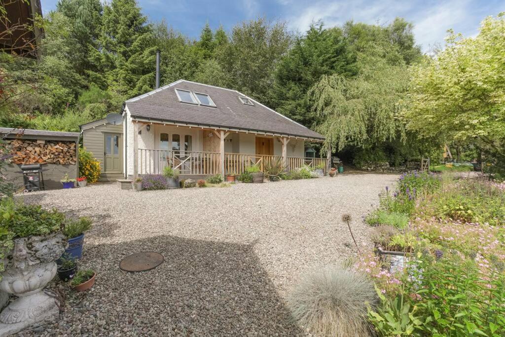 The Mews - A Cottage With A Spectacular Lake View Port Of Menteith Exteriér fotografie
