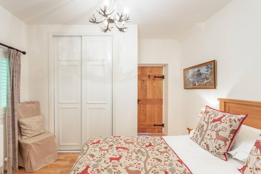The Mews - A Cottage With A Spectacular Lake View Port Of Menteith Exteriér fotografie